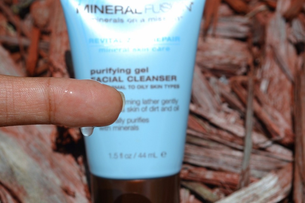 Mineral Fusion Purifying Gel Facial Cleanser