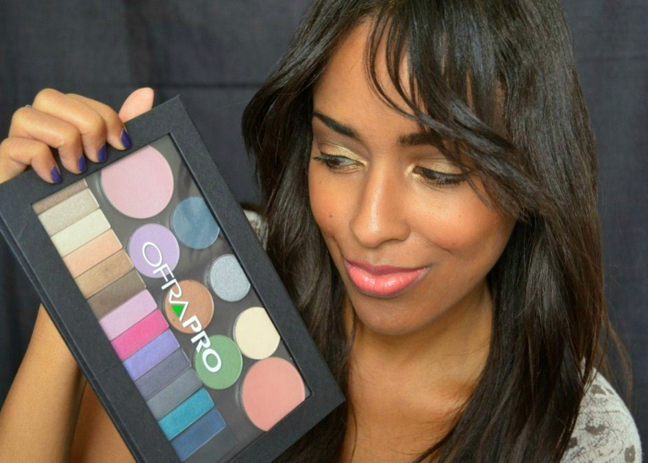 Mina Slater With Ofra Cosmetics Magnetic Pro Eyeshadow Palette
